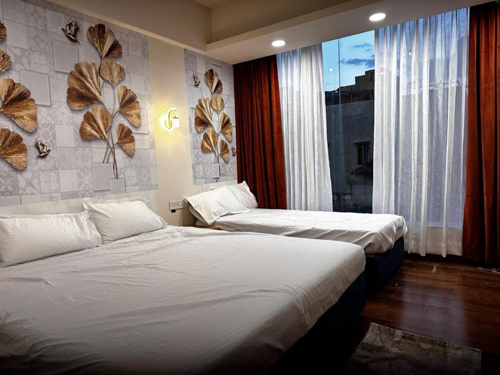 Hotel Shree Mahakal Krapa Удджайн Экстерьер фото