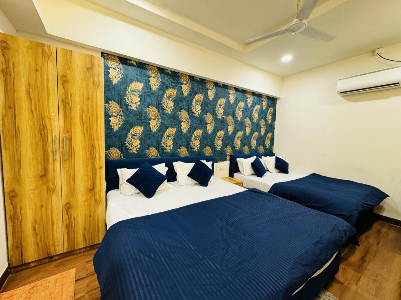 Hotel Shree Mahakal Krapa Удджайн Экстерьер фото